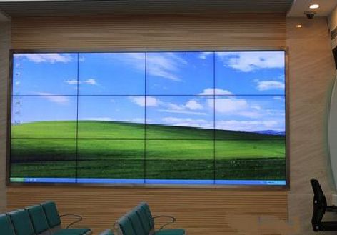 隆安液晶拼接屏的另类用法。